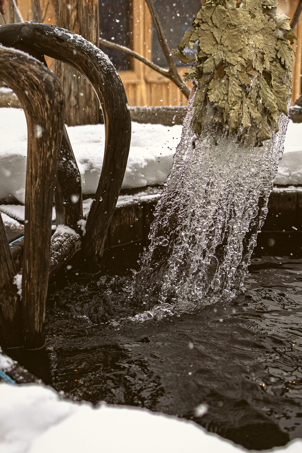 Cold spring-water plunge